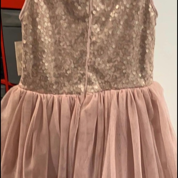 Girls dress - Picture 2 of 3